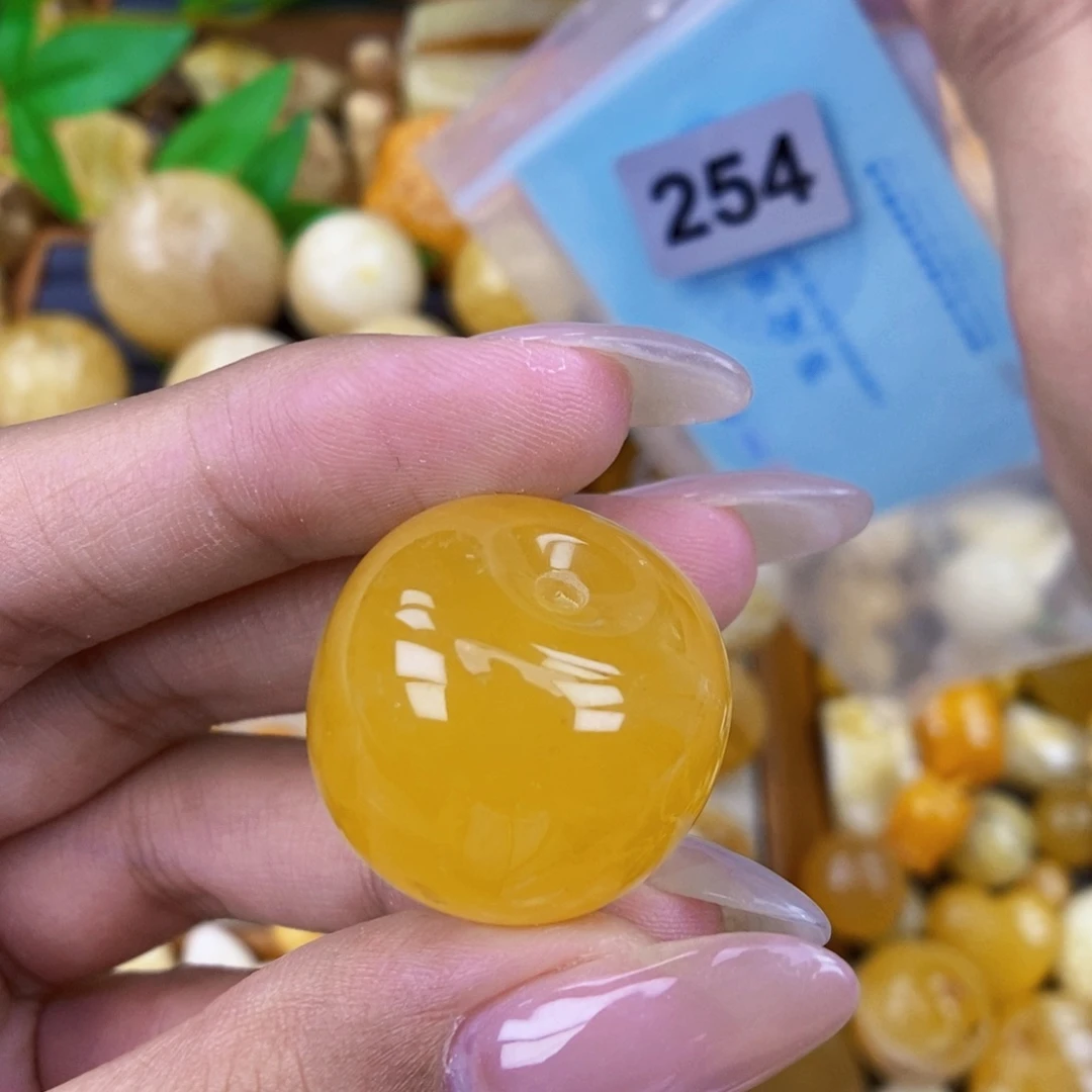 未镶嵌琥珀珠宝奇石24.5×19.5 粉