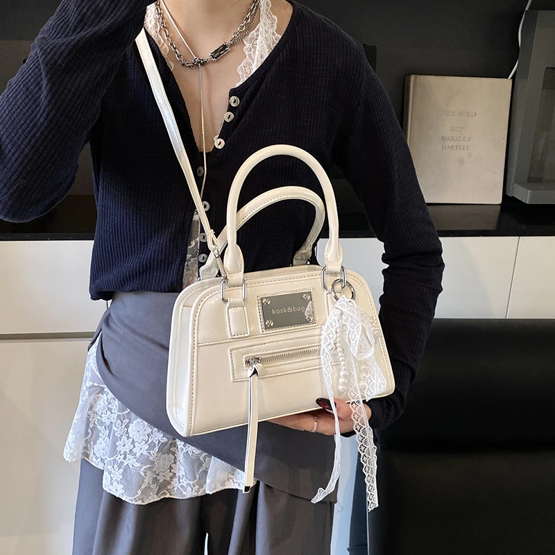 高级质感时尚手提包2025新款潮流网红单肩斜挎包小众洋气精美设计