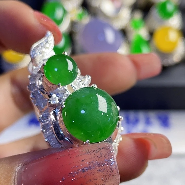 万***8定制翡翠未镶嵌865556658899