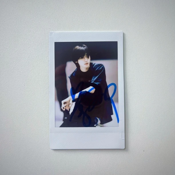 P046【宋亚轩】正品拍立得照片 白边