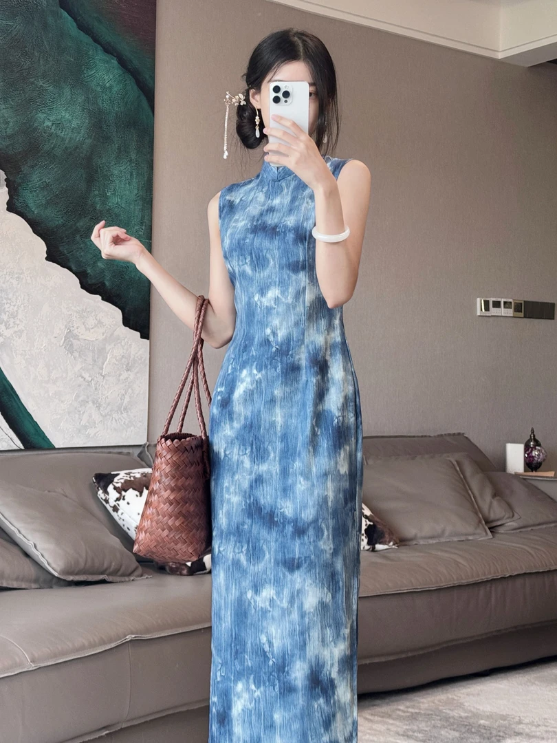 蓝荷【蓝色印染】新中式无袖改良旗袍修身显瘦显白日常夏季薄款