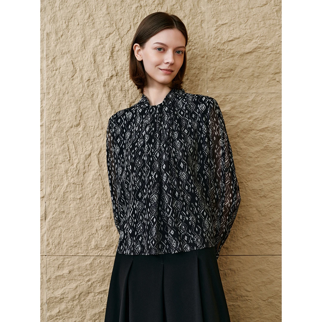 INSUN恩裳气质复古小众黑色碎花顺纡真丝印花衬衫9C65370050