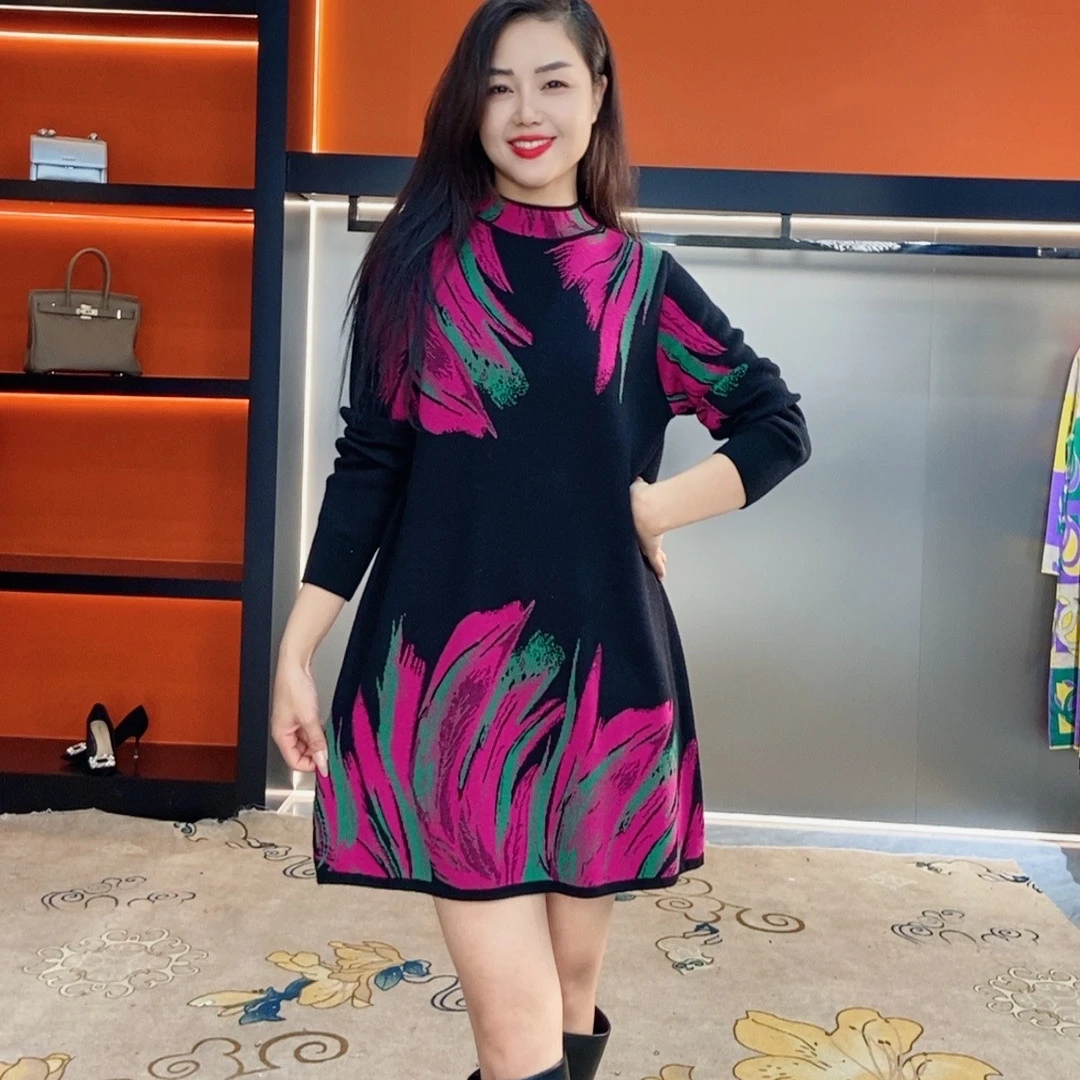 513秋冬针织时尚中长款显瘦长袖网红印花提花连衣裙中老年毛衣