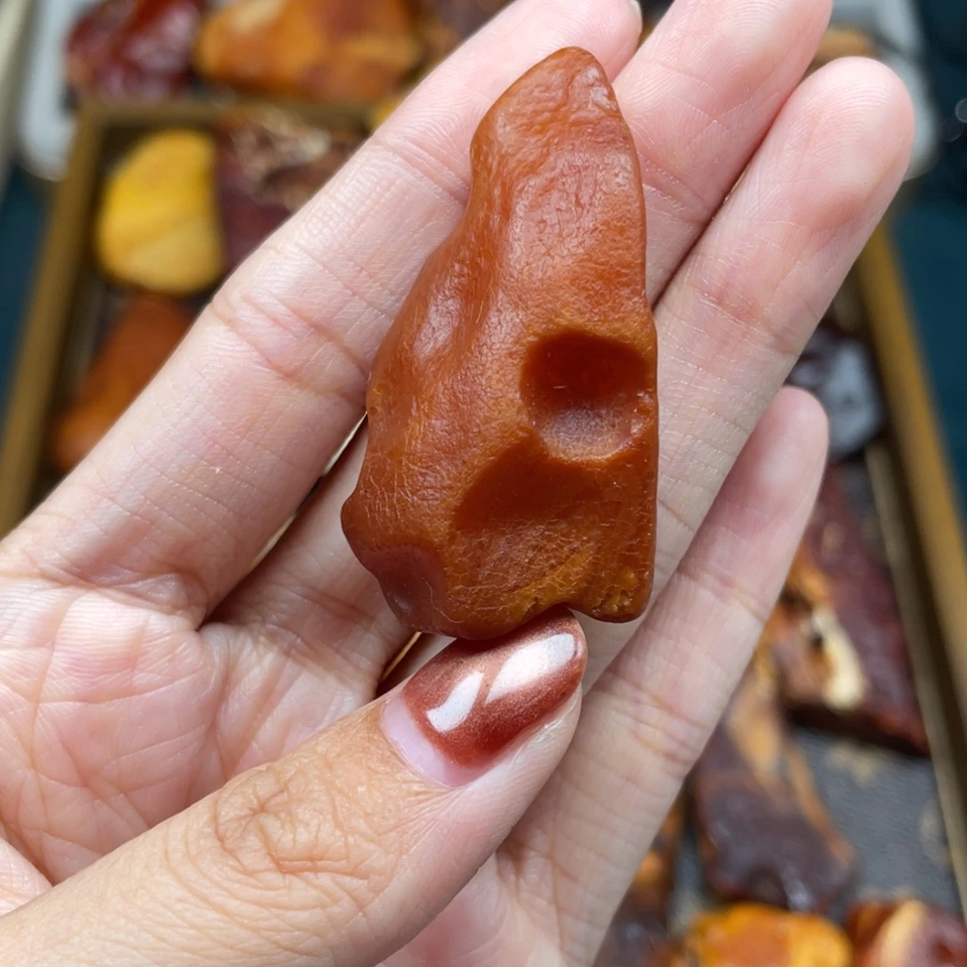 琥珀未镶嵌珠宝奇石