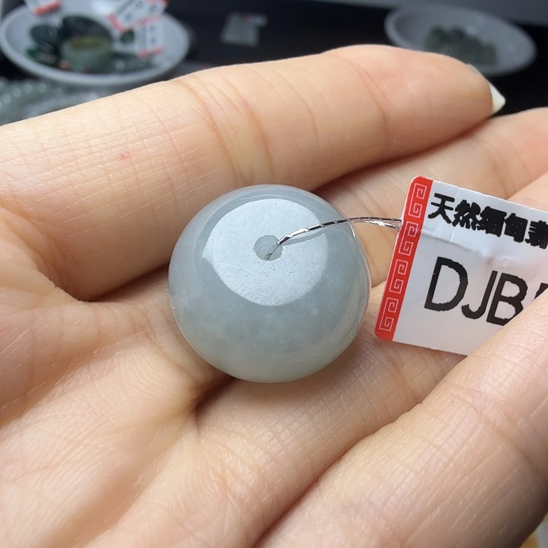 翡翠未镶嵌颈饰天然缅甸翡翠A货