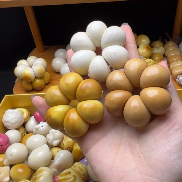 吊坠菩提根/象牙果瑕疵款