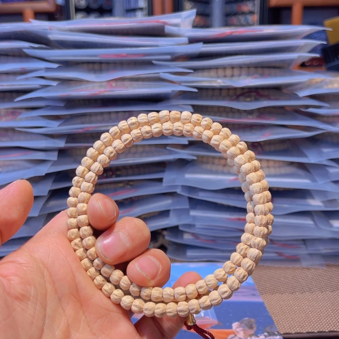 柏香籽/百香籽吊坠四****司