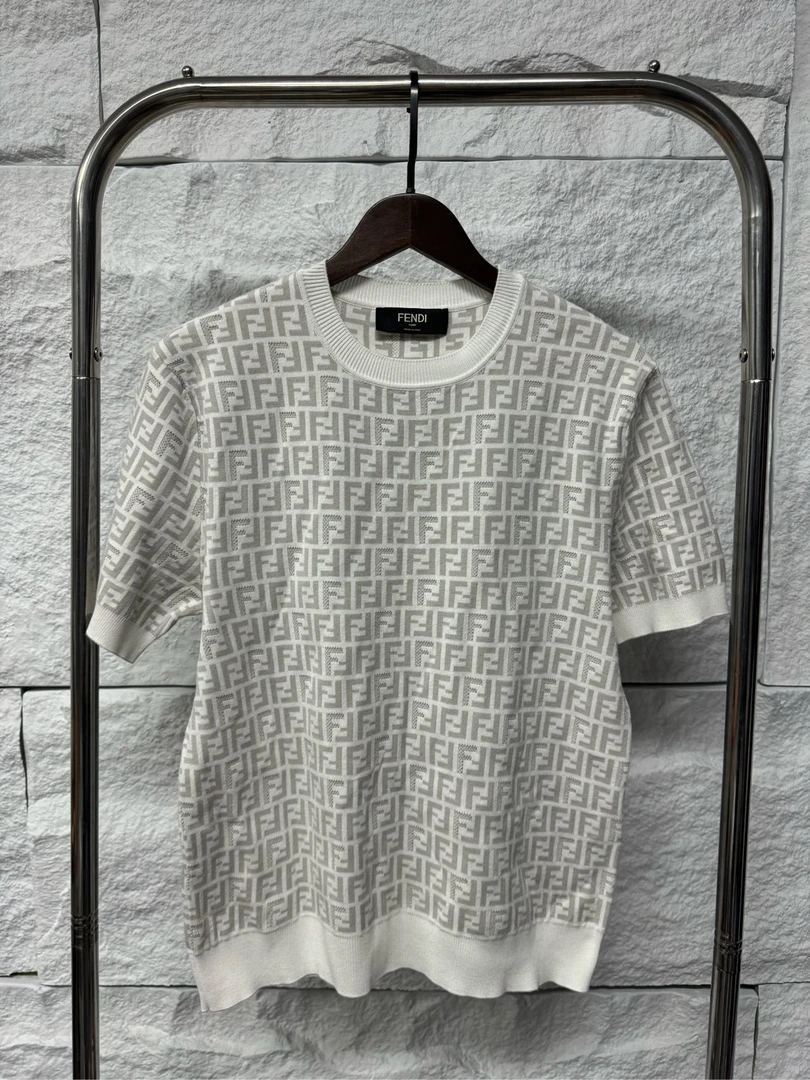 99新 FENDI/芬迪 99新/Fendi 满印针织短袖/46