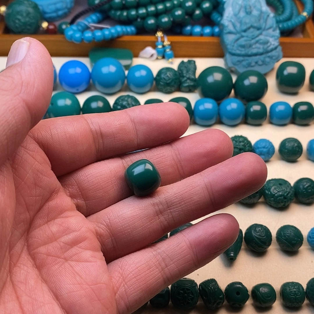 阿***播琉璃颈饰1111111111111