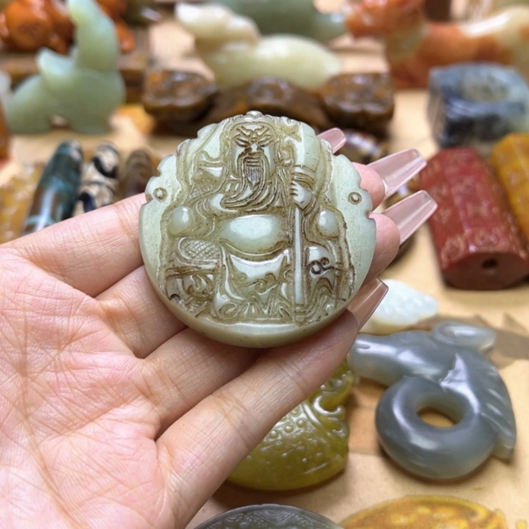 【闪购商品】蛇纹石玉颈饰未镶嵌