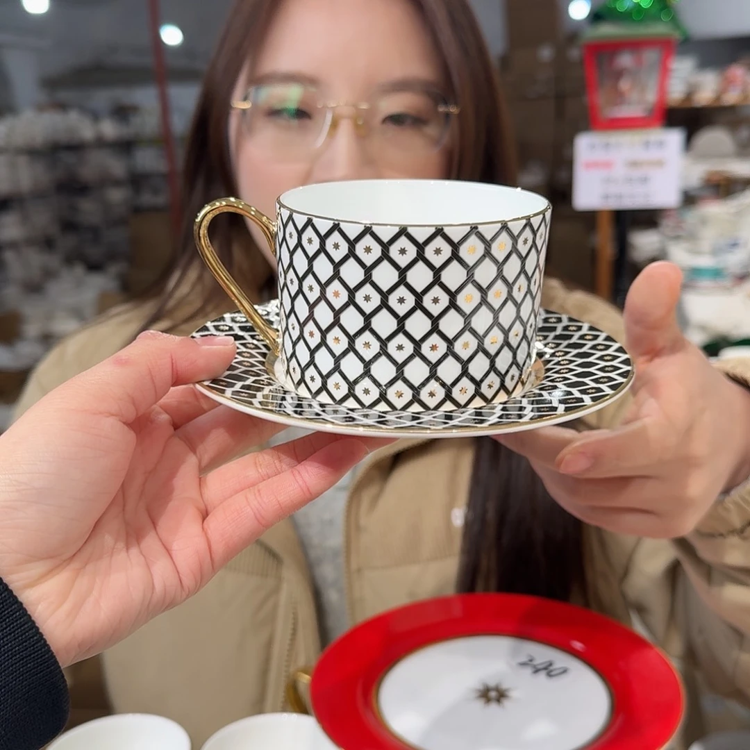 瓷鹅黄原单咖啡杯碟250ml一套微瑕