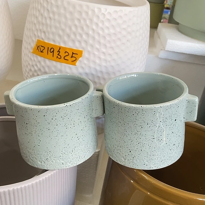 摆件陶盆有孔 微瑕介意勿拍