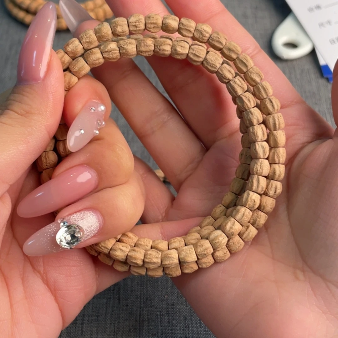 泡***生吊坠柏香籽/百香籽