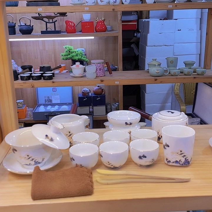 鱼跃龙门青花套装