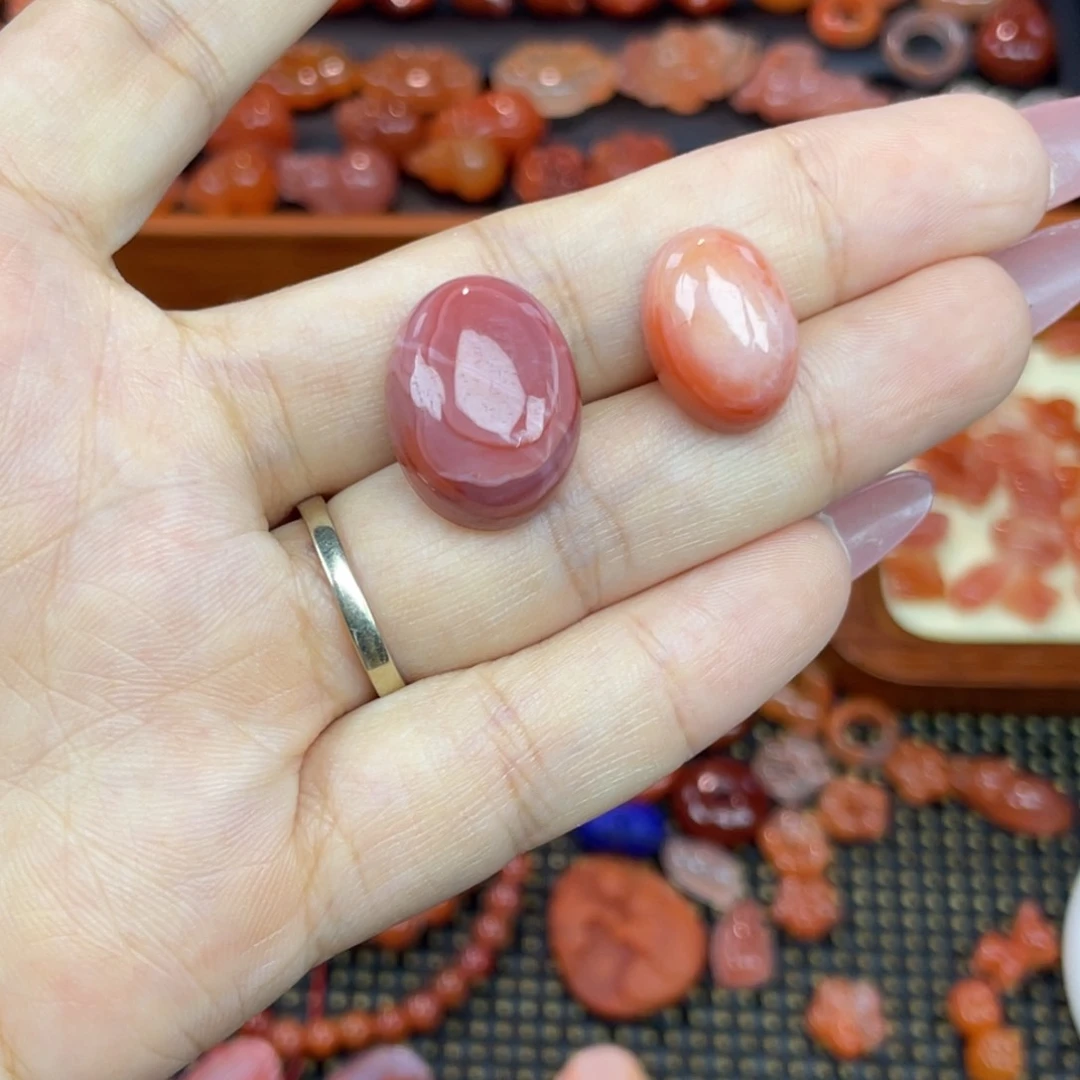 未镶嵌配饰南红玛瑙蛋面