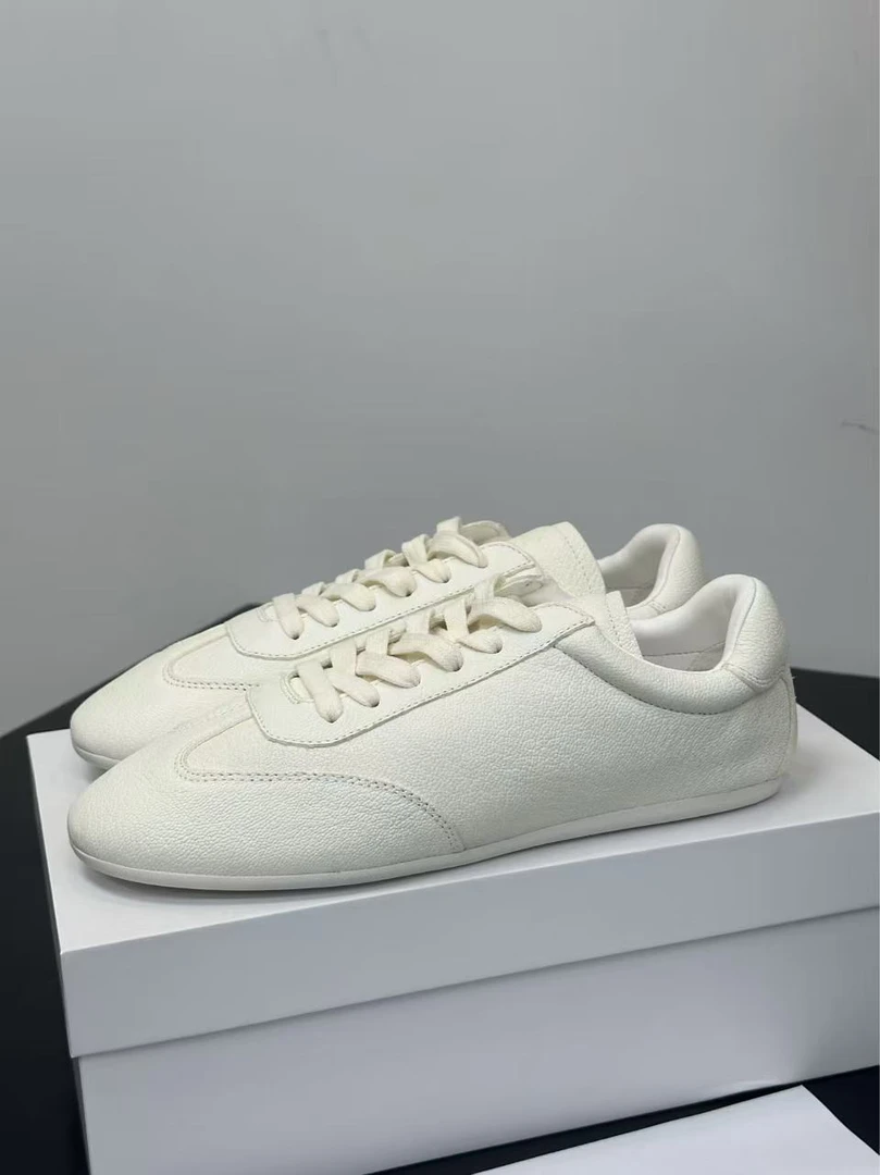 高定轻奢男士板鞋休闲男鞋德训鞋男板鞋潮鞋运动鞋男冬季增高男鞋