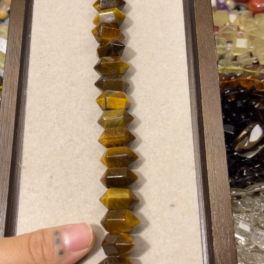 玛瑙/玉髓散珠虎眼双尖20颗