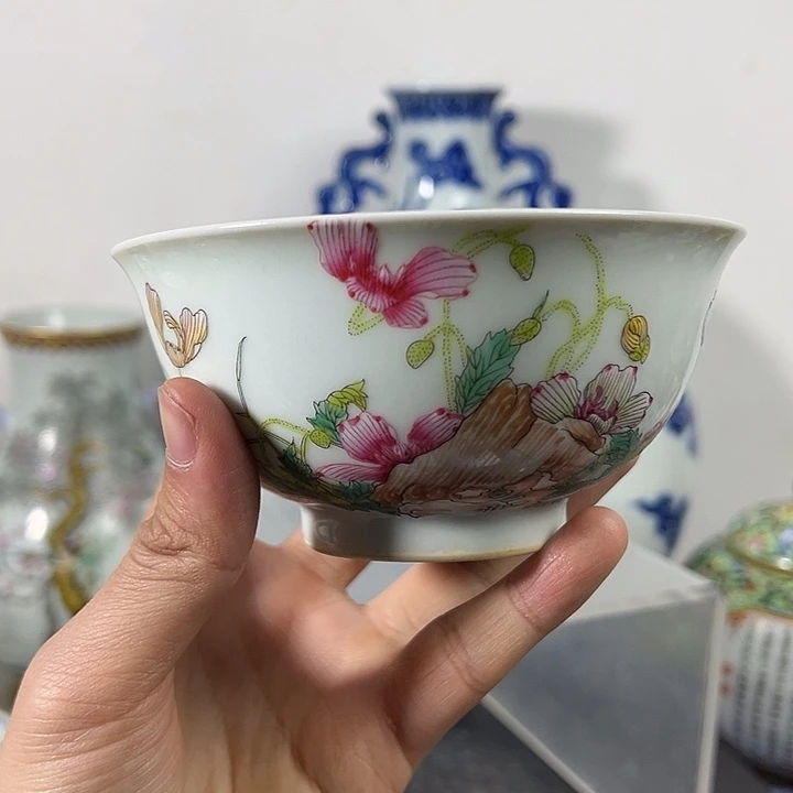 碗珐琅彩花卉纹陶瓷碗