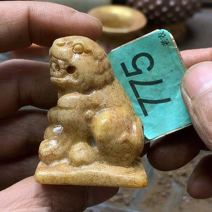 未镶嵌和田玉挂件