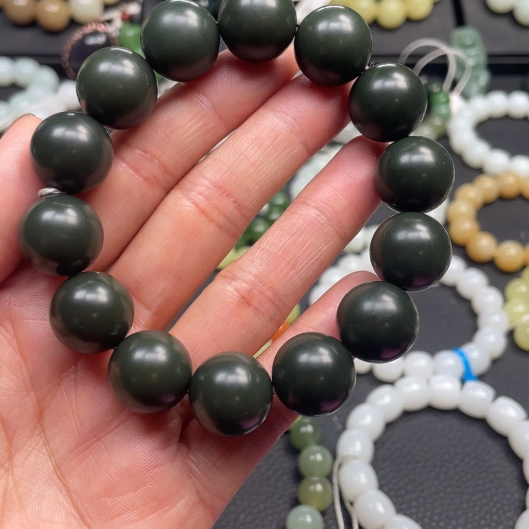 和田玉未镶嵌手链