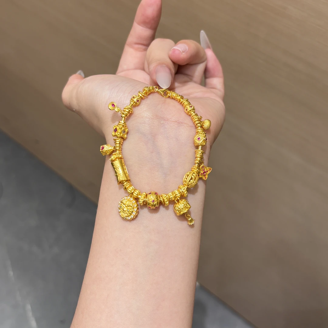 【菠萝珠宝】足金999 吞金兽 风铃盘缠手链 金重：35.08克