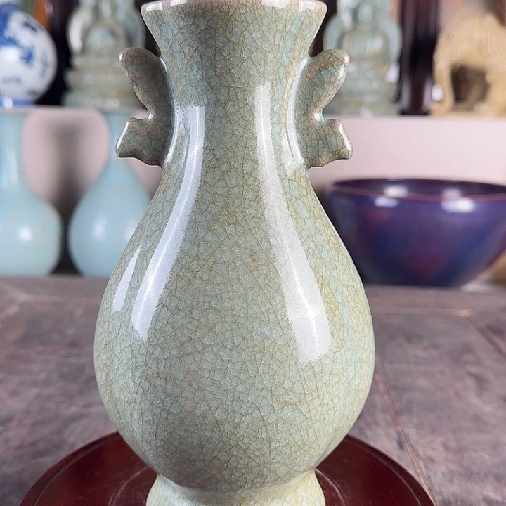 汝窑双耳瓶品相完美