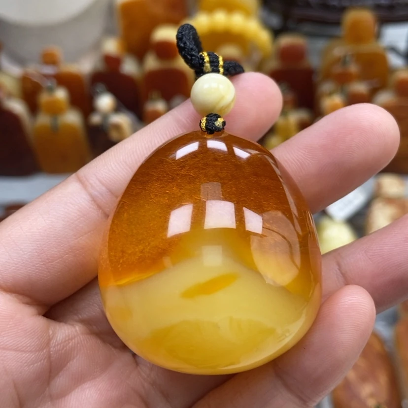 【闪购商品】琥珀颈饰未镶嵌