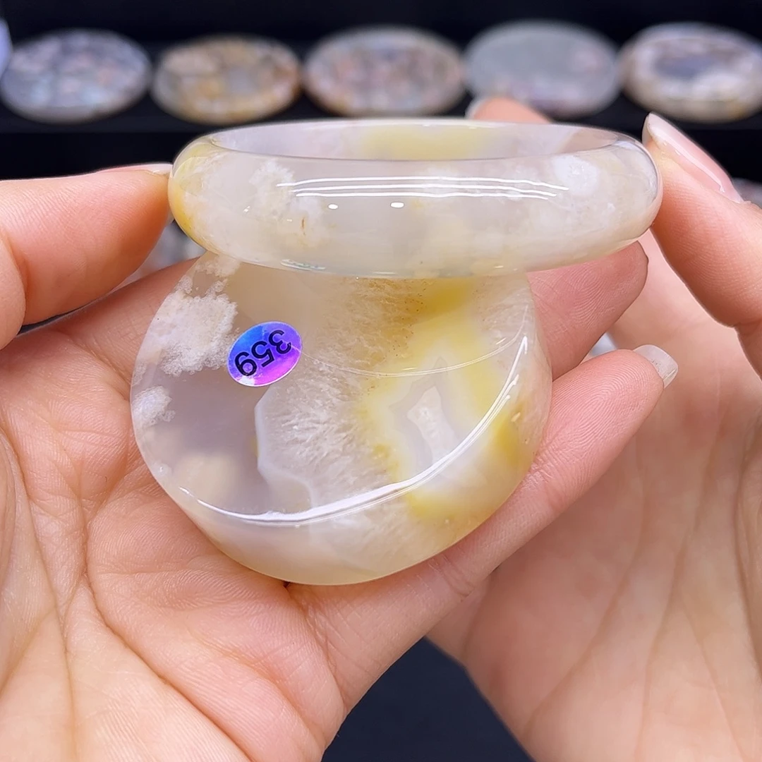 玛瑙/玉髓未镶嵌手镯56