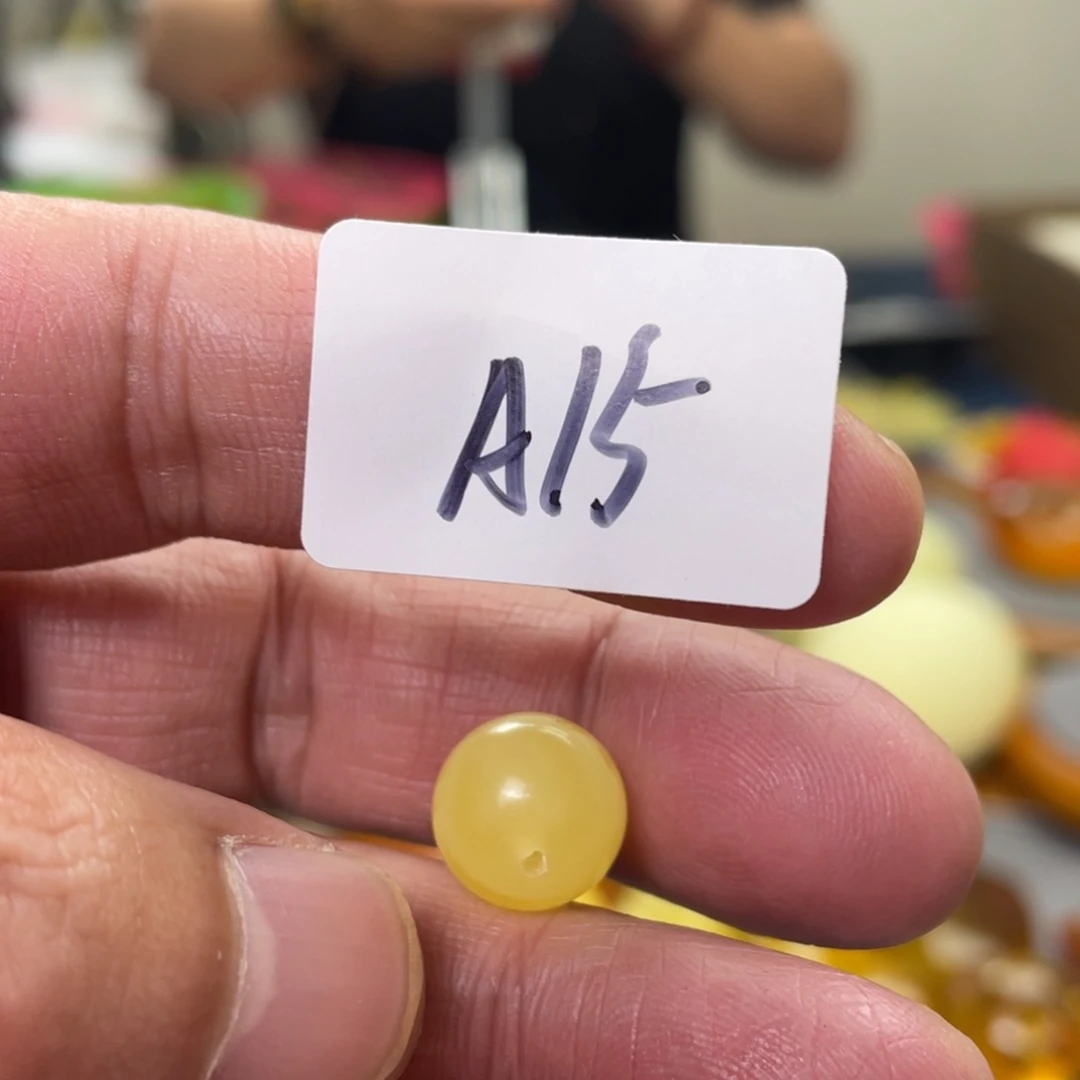 手链琥珀未镶嵌多样性发，发其中一件