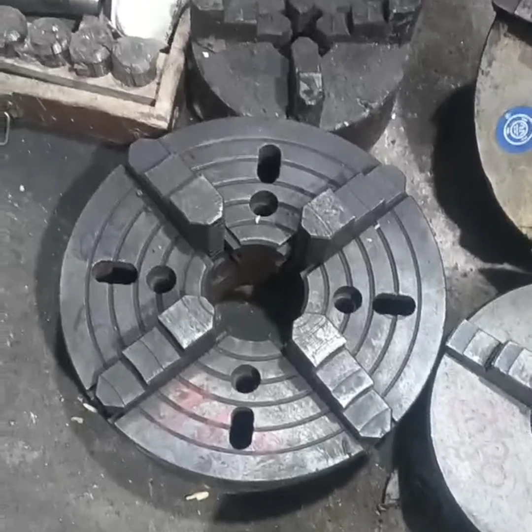 机床配件四爪卡盘一台