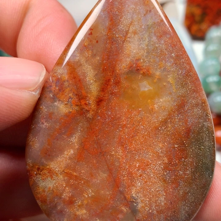 未镶嵌颈饰玛瑙/玉髓一**天