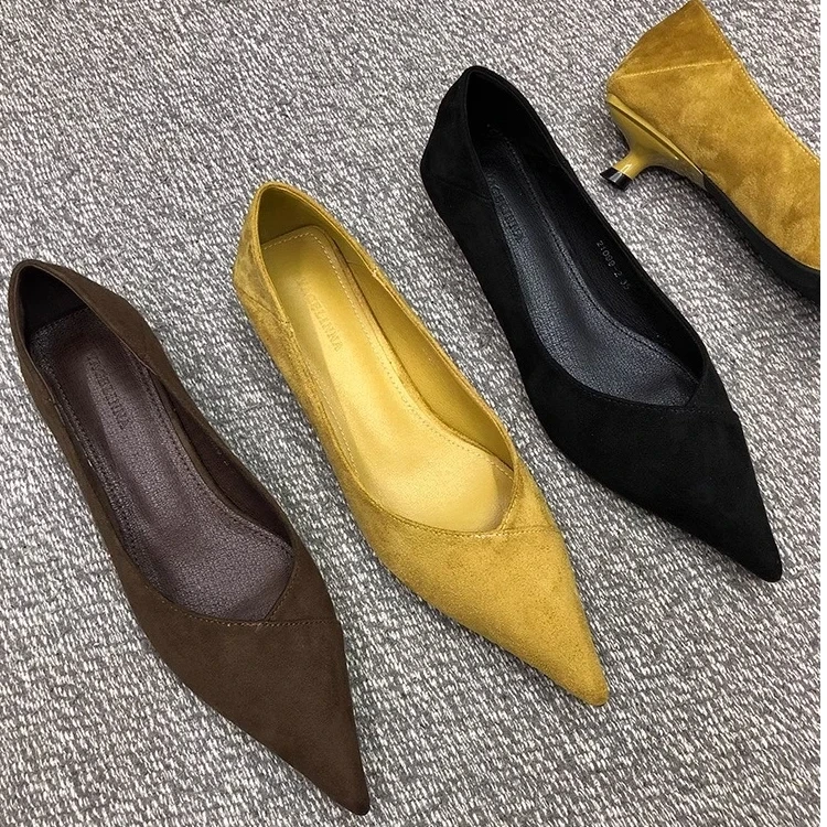 法式尖头浅口细跟单鞋女2025春秋新款气质百搭通勤低跟职业工作鞋