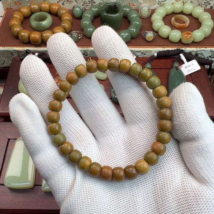 岫岩河磨玉（透闪石质玉）未镶嵌手链