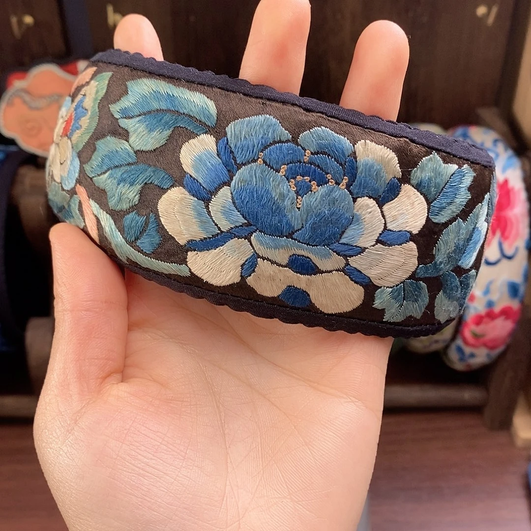 悦****织绣老绣手工刺绣发箍