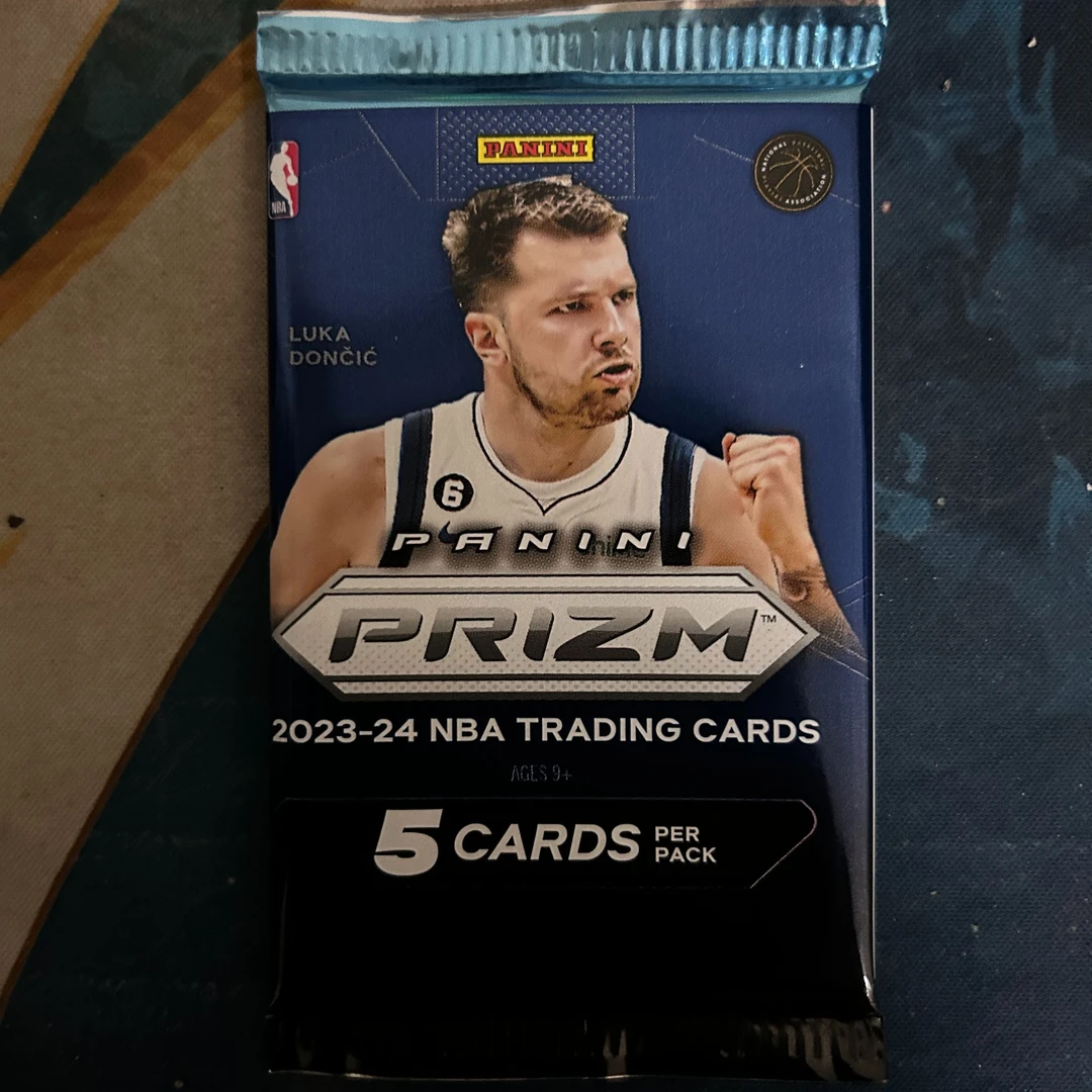 23-24 Prizm Hobby 国际版 帕尼尼 球星卡 盲盒【拆包拆盒】