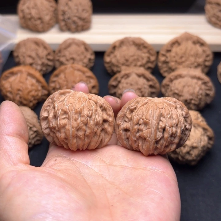 文玩核桃吊坠独*43磨盘