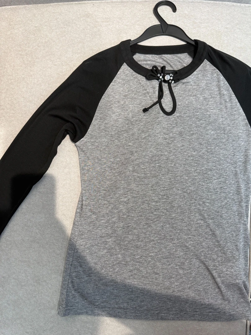 深圳南油春秋季内搭打底衫女士拼色插肩袖珍珠系带长袖