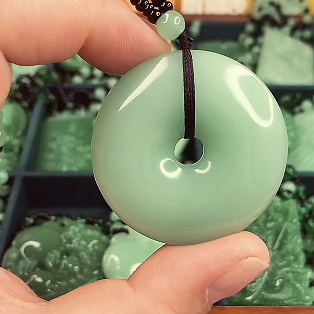 10.浅绿新平安扣经典百搭款男女同款