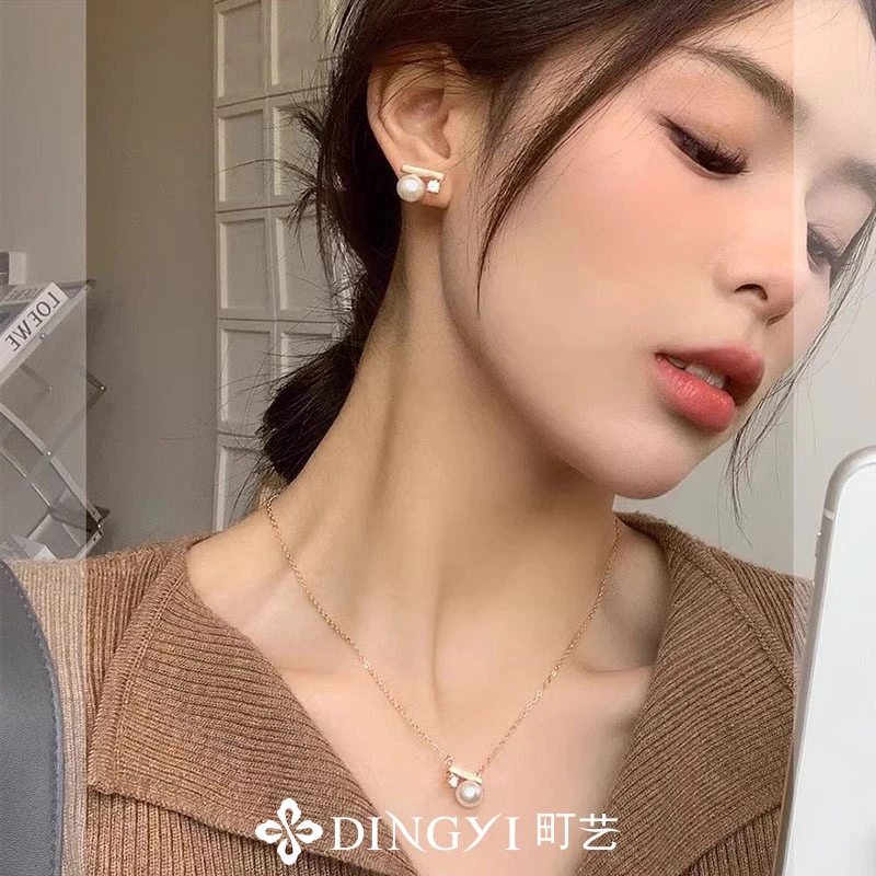 町艺 黄铜仿珍珠耳饰 平衡木珠珠法式复古小众轻奢耳环 【GY430-1】