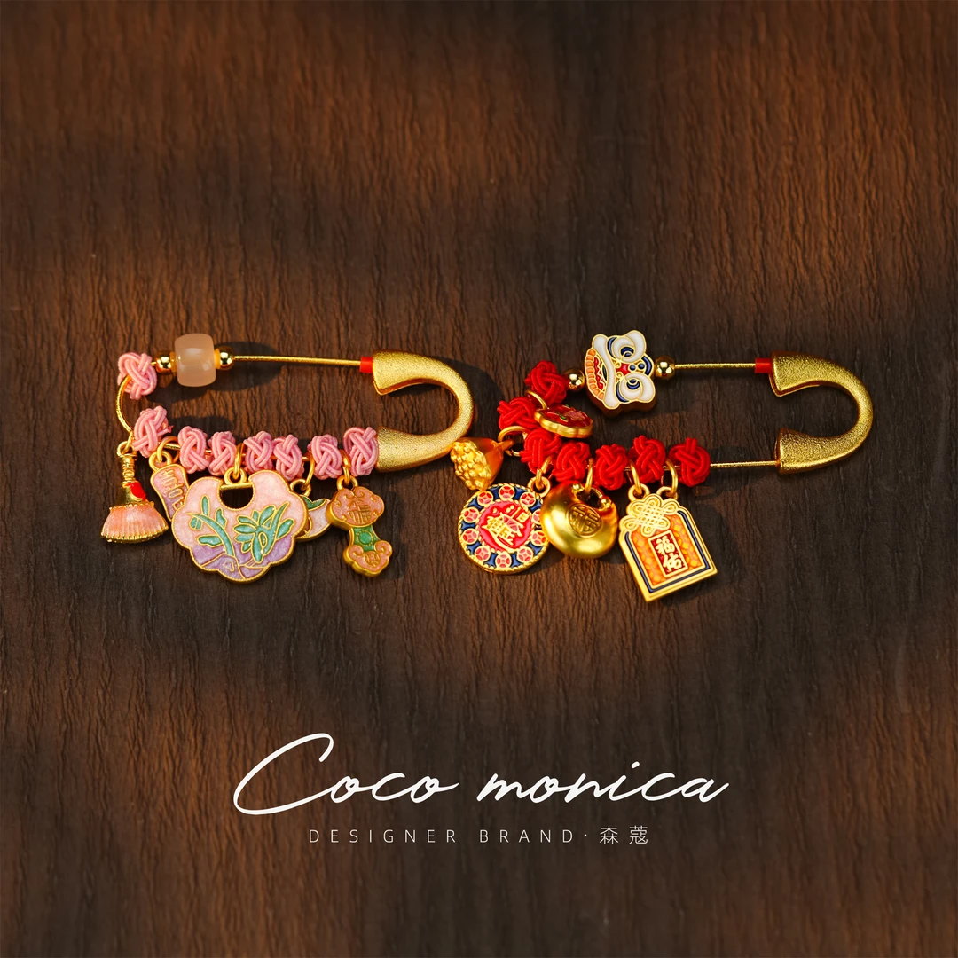 铜合金胸针 【小霞珠宝】手工宝宝“别惊”彩色重工平安牌胸针WA792