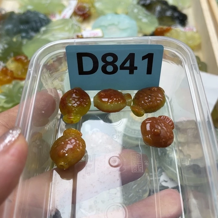 蛇纹石玉未镶嵌笔搁