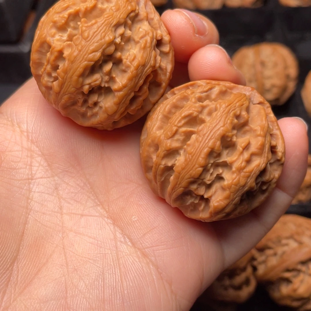 秦岭山脉文玩核桃