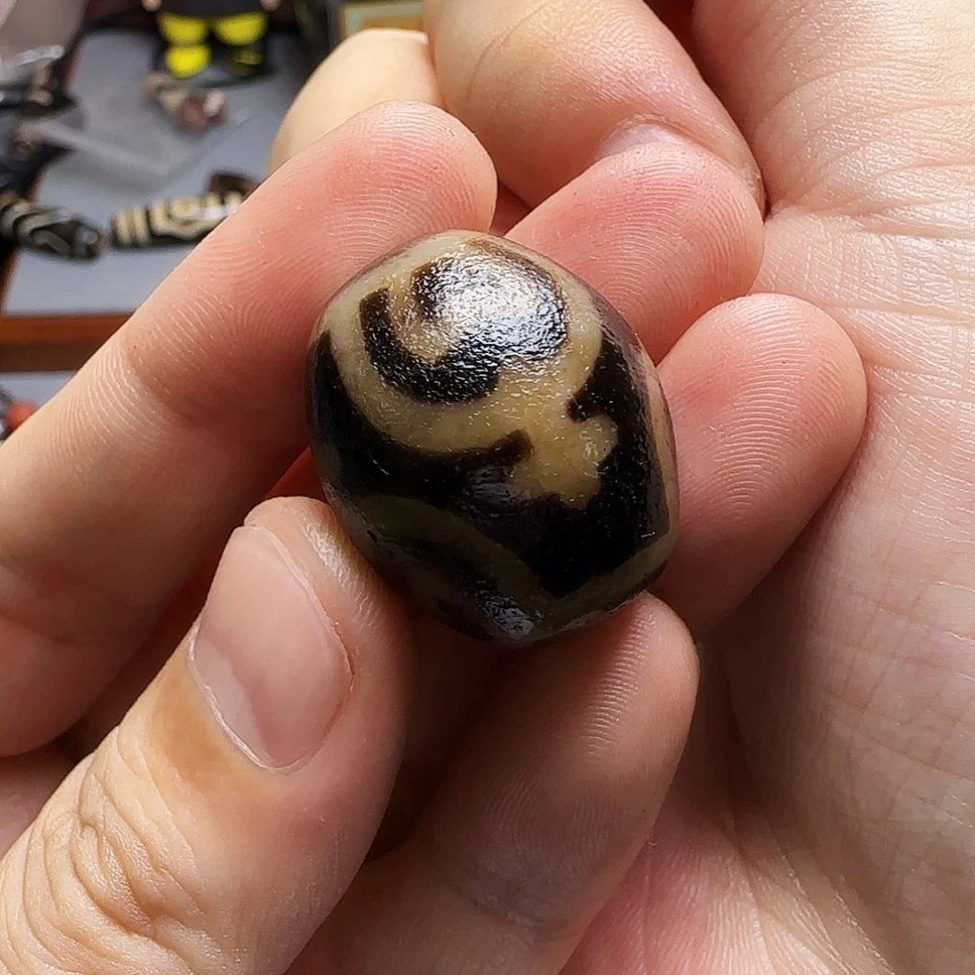 西***曳玛瑙/玉髓未镶嵌颈饰