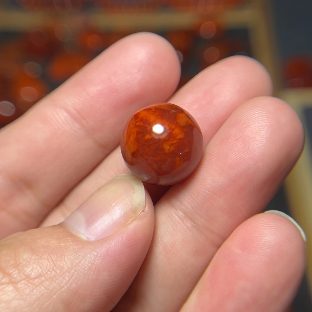 柠***冰南红玛瑙未镶嵌珠宝奇石原矿瓦西单珠15.4mm