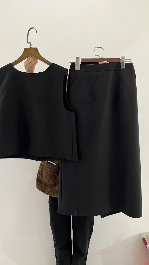 韩版新款气质款马甲半身裙套装女春秋时尚减龄显瘦