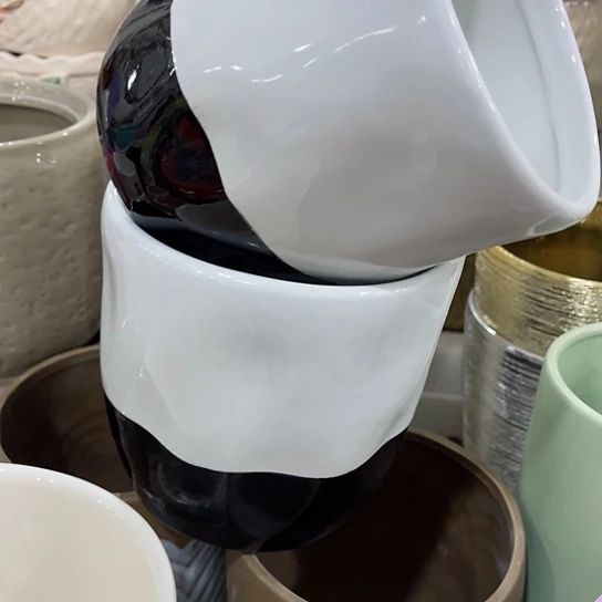 多肉绿植陶瓷花盆9.9包邮，有孔