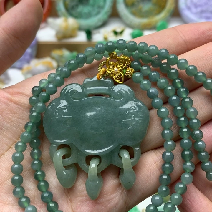 颈饰未镶嵌翡翠翡翠