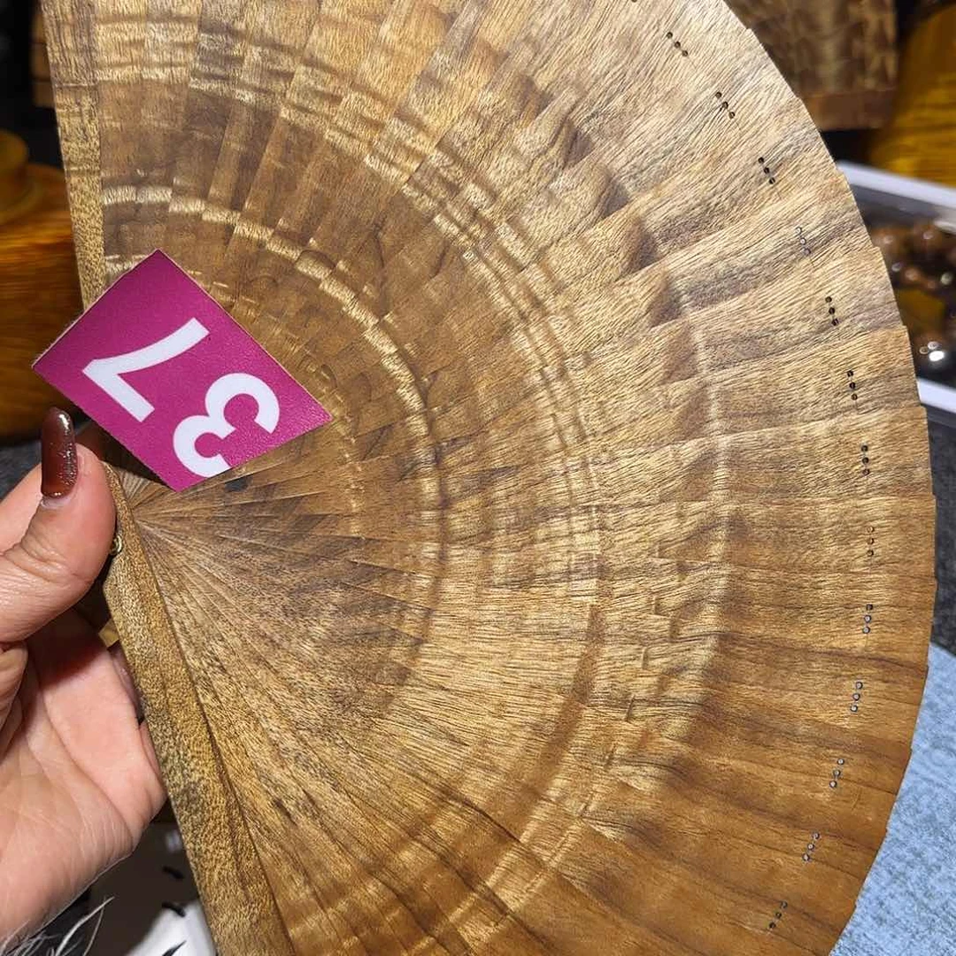 金丝楠7****5金丝楠手把件