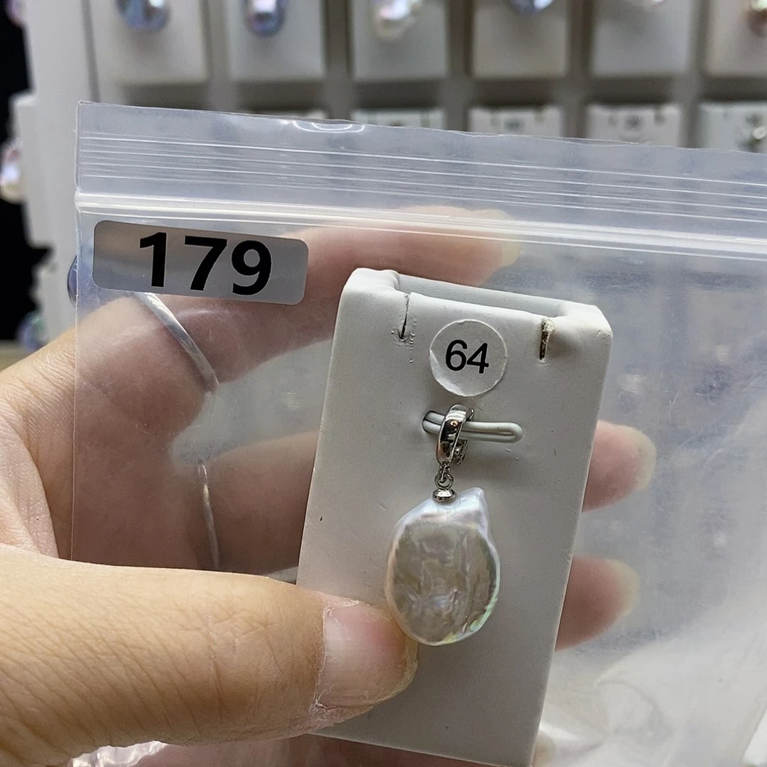 颈饰合金淡水珍珠