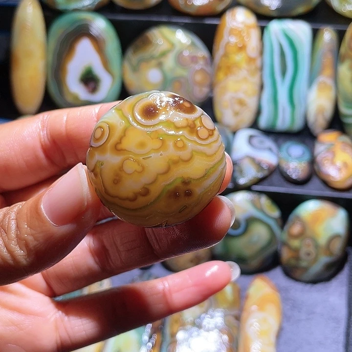 玛瑙/玉髓珠宝奇石未镶嵌